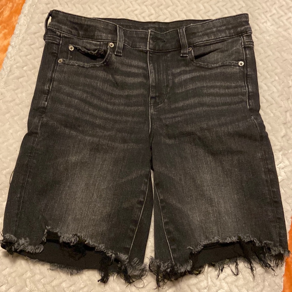 AE skinny Bermuda short